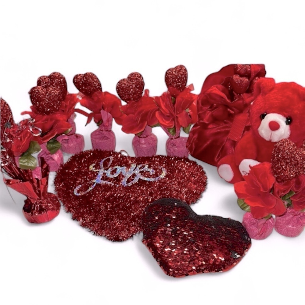 Valentine's Day Red Heart Decor Set